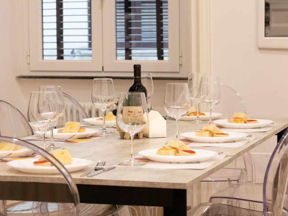 The Best Rent - Elegant Five-Bedrooms Apartment Near Colosseo Rome Buitenkant foto